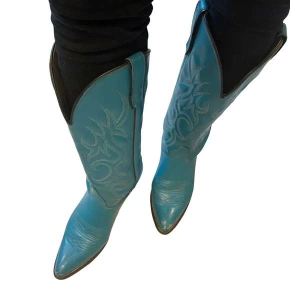 Vintage Sheplers Gorgeous Teal Blue Tall Western Boots. - Picture 2 of 16
